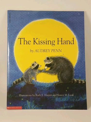 The kissing hand book good - kissing,